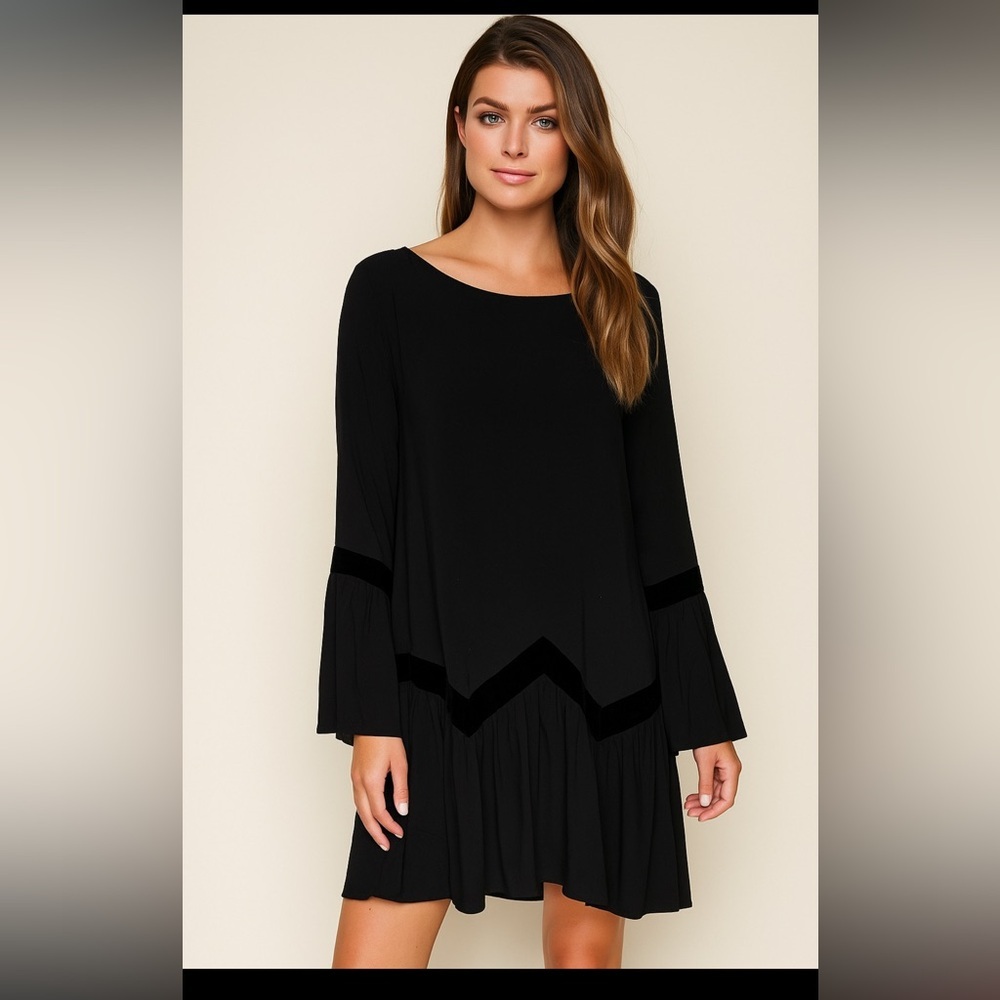 Muche Muchette Black Crepe Velvet Panel Bell Sleeve Dress